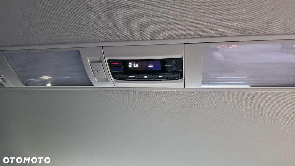 Volkswagen Multivan 2.0 TDI L1 Highline DSG - 9