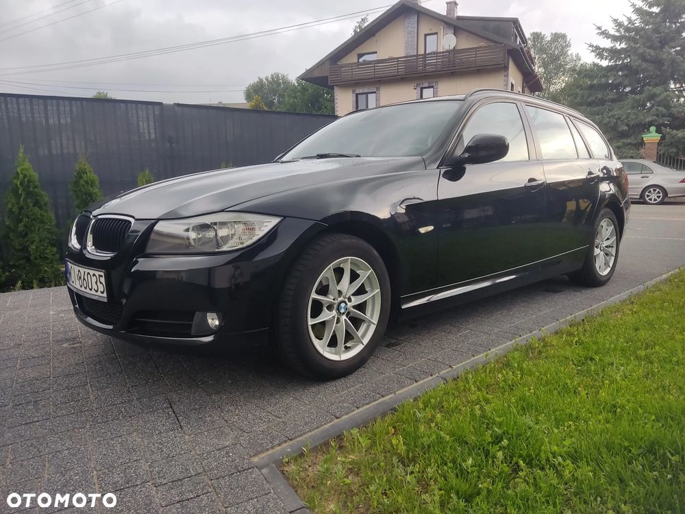 BMW Seria 3 318i - 2