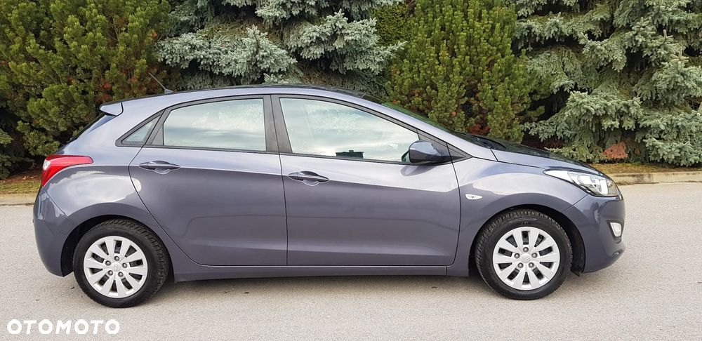 Hyundai i30 1.4 BlueDrive Run - 12