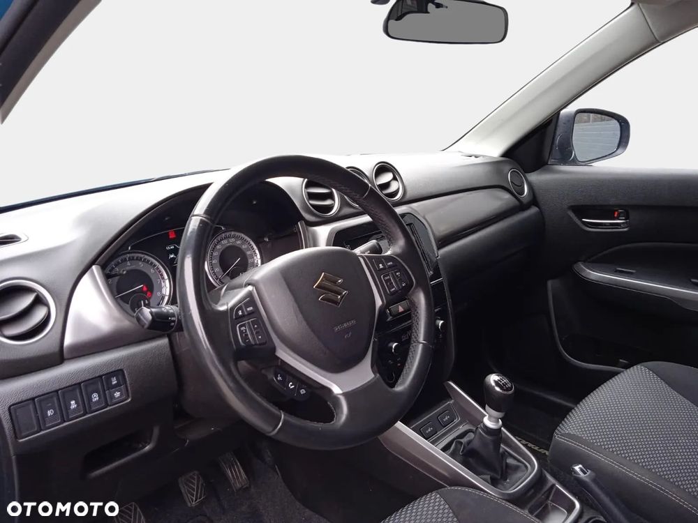 Suzuki Vitara 1.4 Boosterjet SHVS Premium 2WD - 14