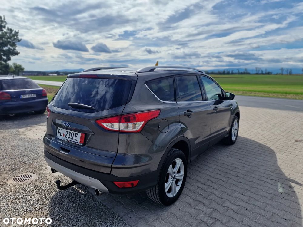 Ford Kuga 2.0 TDCi 2x4 Business Edition - 8