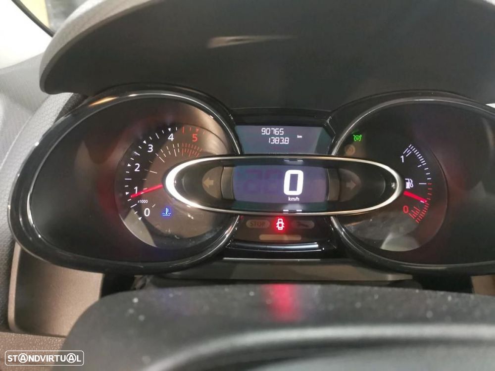 Renault Clio 1.5 dCi Zen - 4