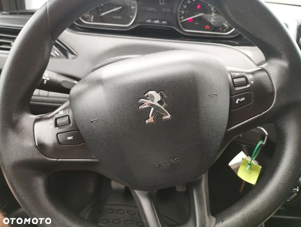 Peugeot 208 PureTech 82 Active - 12