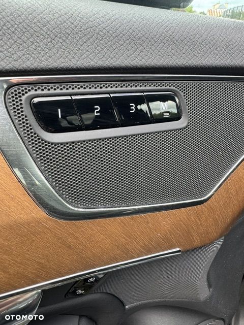 Volvo XC 90 - 18