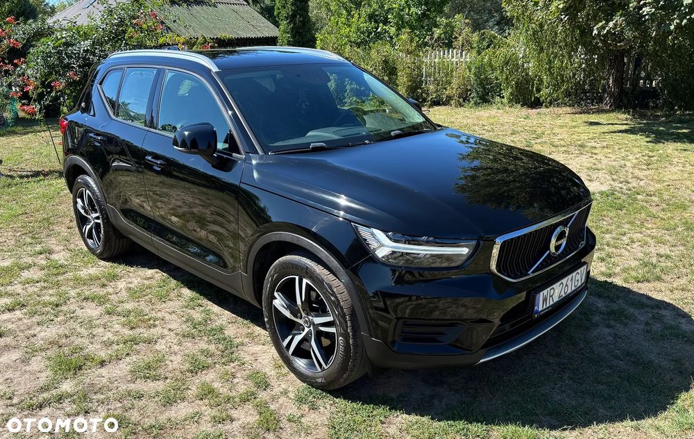 Volvo V40 D3 Momentum Pro - 1