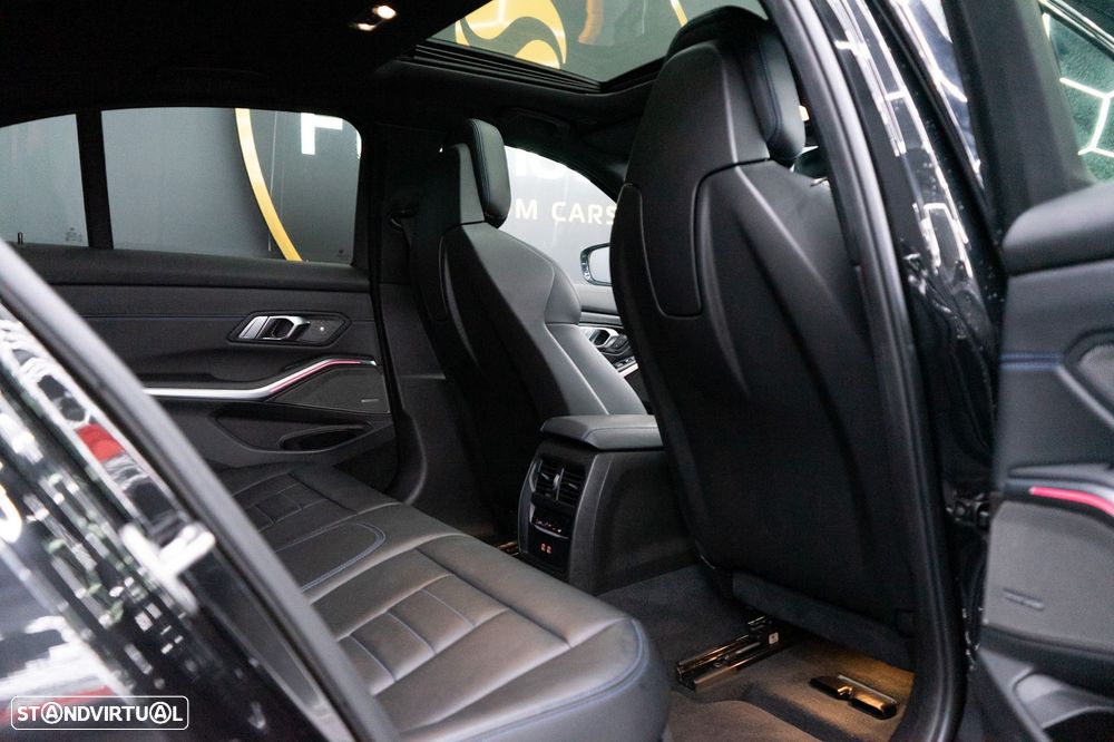 BMW M340 d xDrive Pack Desportivo M Pro Auto - 52