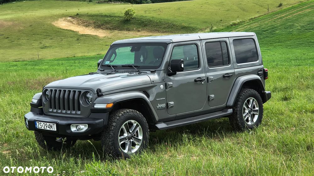 Jeep Wrangler Unlimited GME 2.0 Turbo Sahara - 2