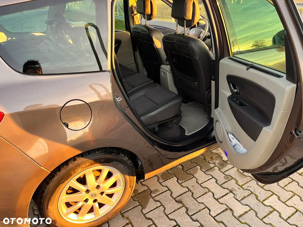 Renault Grand Scenic Gr 2.0 16V Privilege CVT - 19