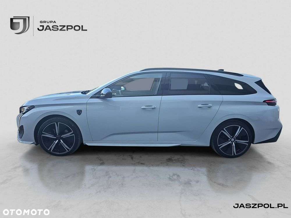 Peugeot 308 - 8