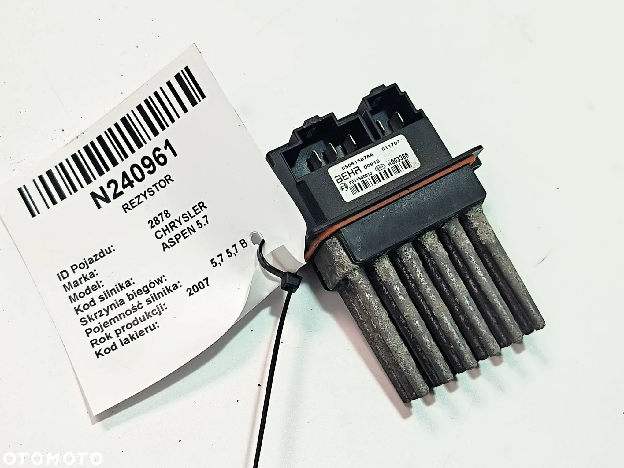 Rezystor opornik 05061587AA Chrysler, Aspen 2007 - 1
