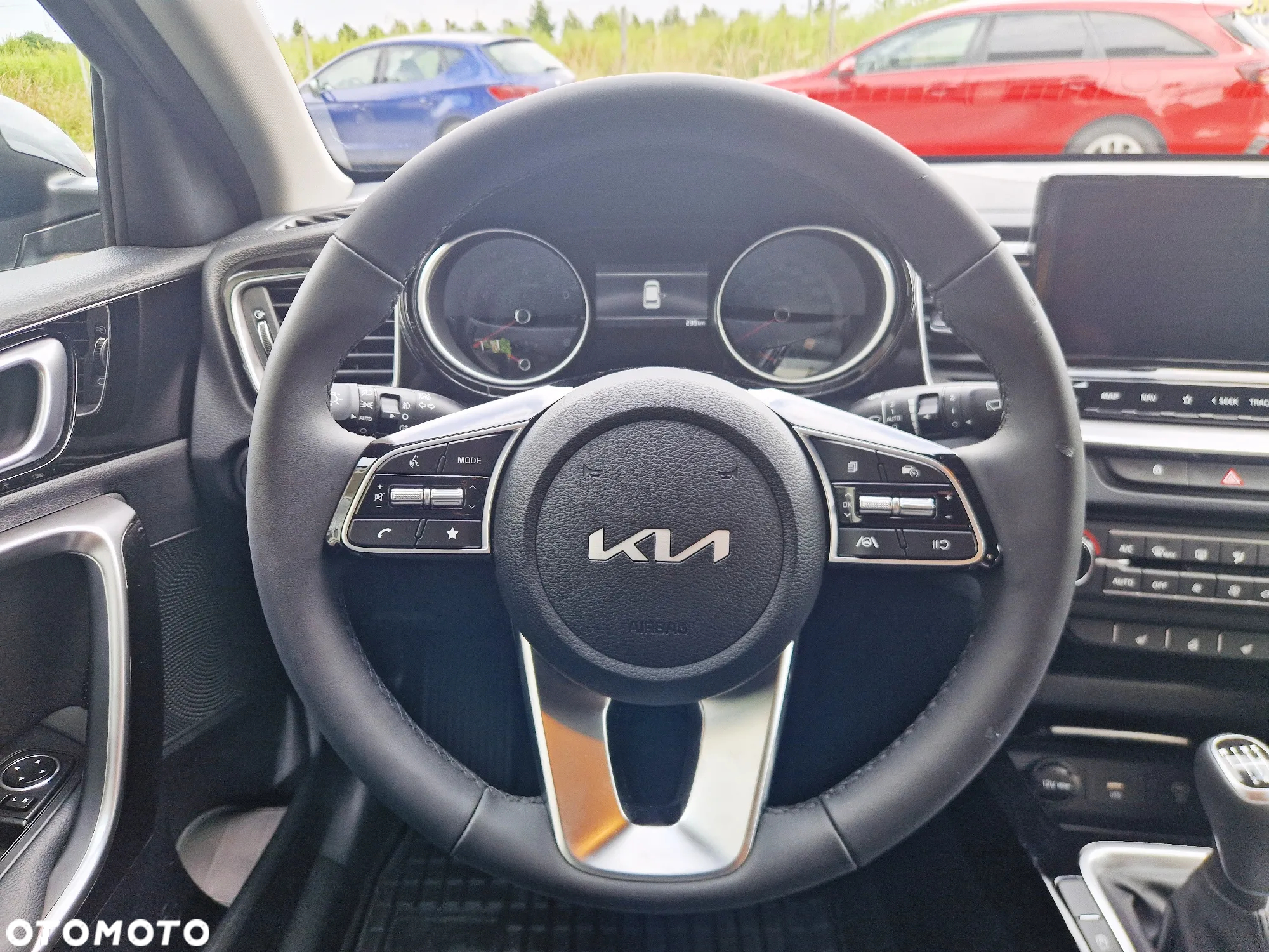 Kia Ceed 1.5 T-GDI Tribute - 24