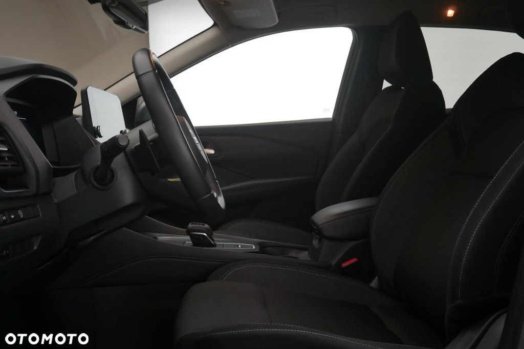Nissan Qashqai - 12