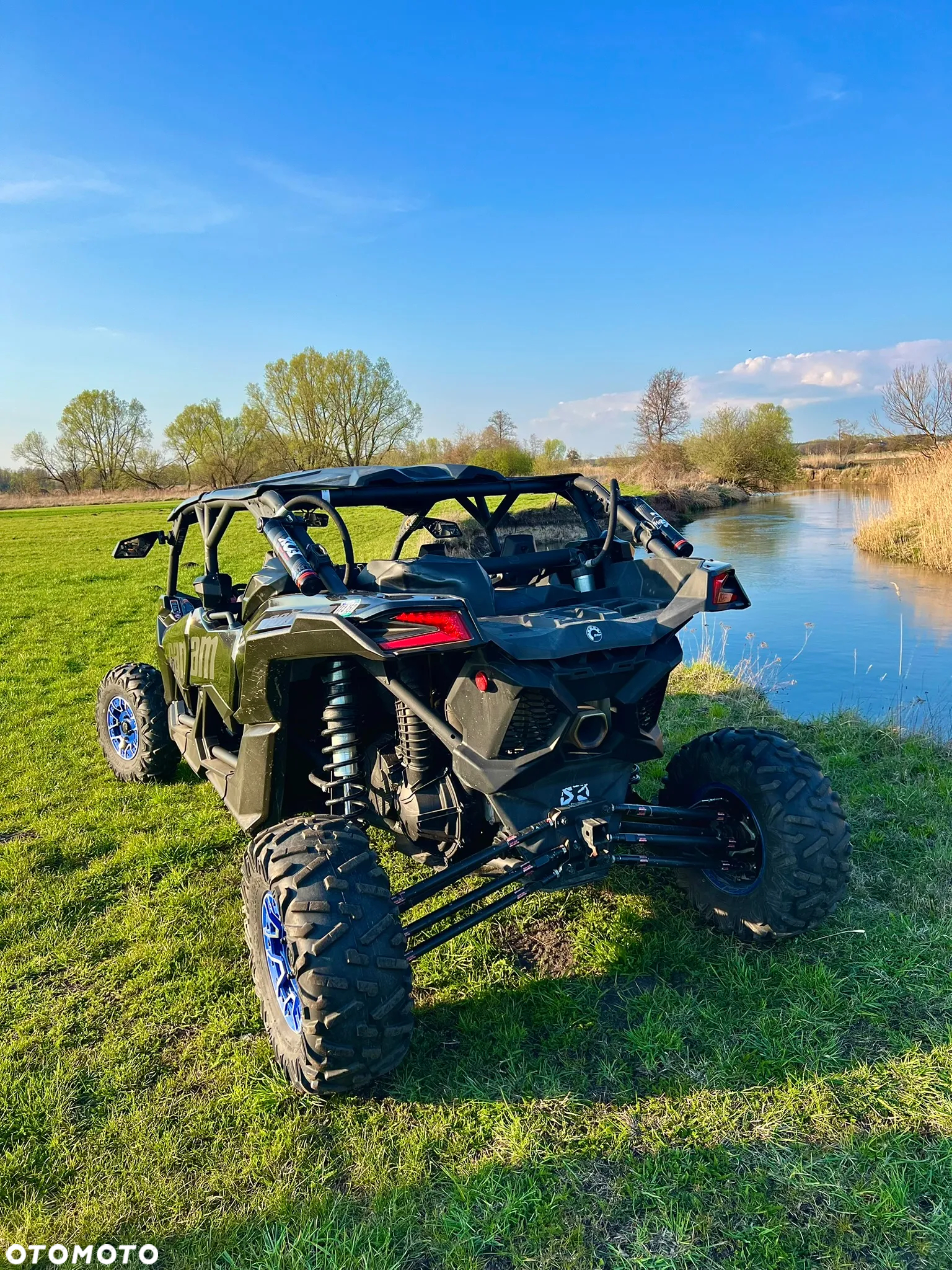 Can-Am Maverick - 9