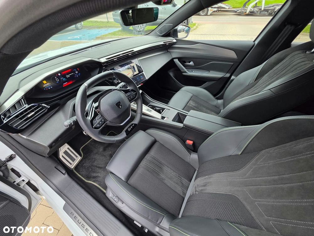 Peugeot 308 1.5 BlueHDi GT Exclusive S&S EAT8 - 11