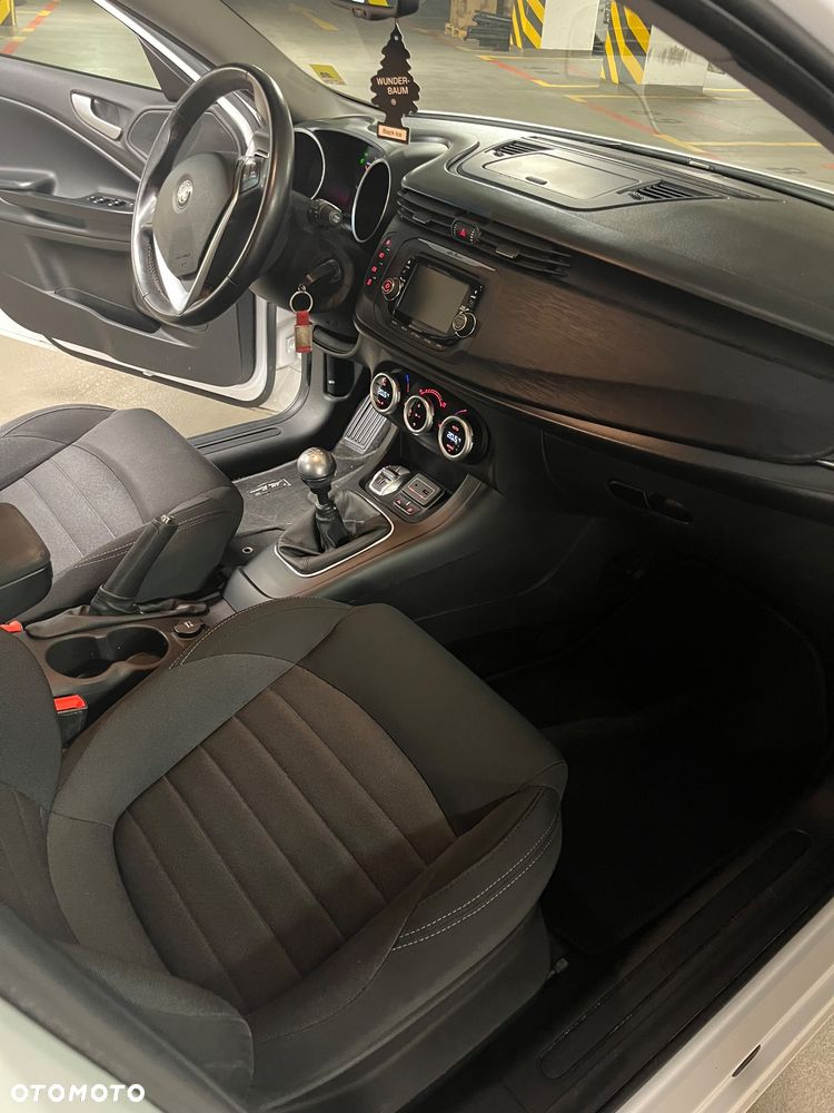 Alfa Romeo Giulietta 1.4 TB - 5