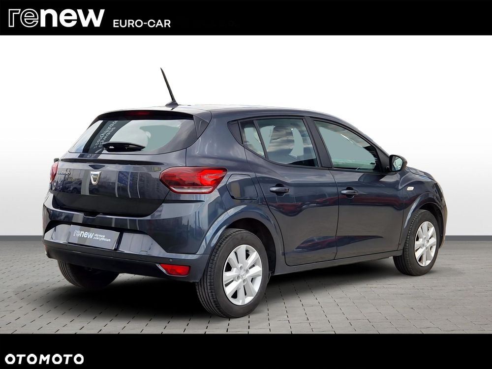 Dacia Sandero - 5