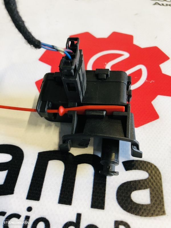 Fecho tranca Elétrica de Combustível AUDI A4 B8 (2008-2016) - 1