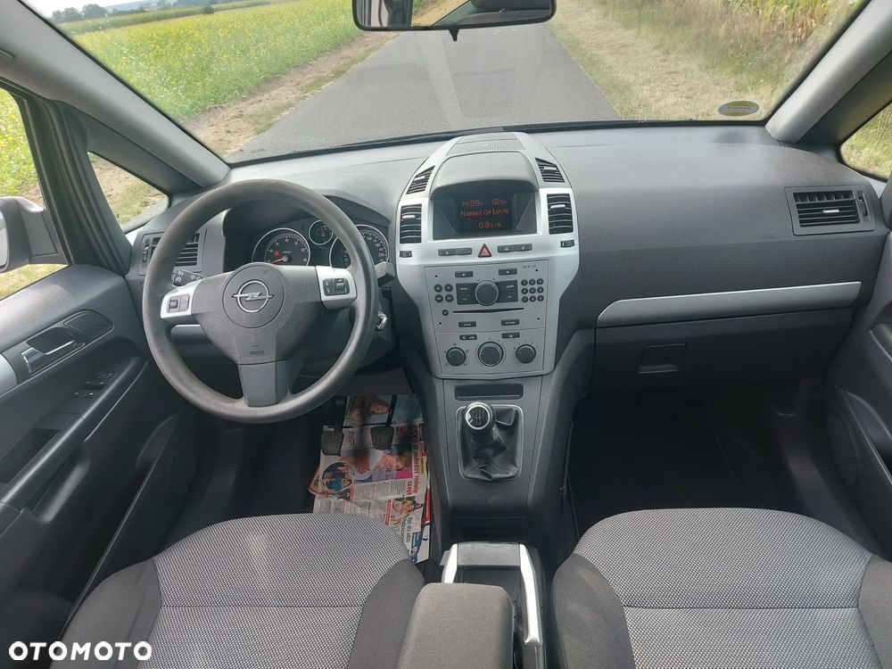 Opel Zafira 1.8 Edition Plus - 9