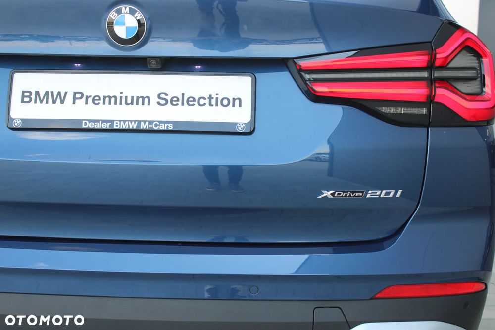 BMW X3 xDrive20i - 11