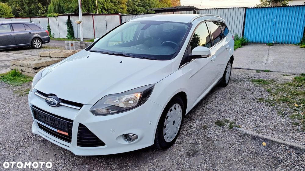 Ford Focus 1.6 TDCi Titanium ECOnetic - 9