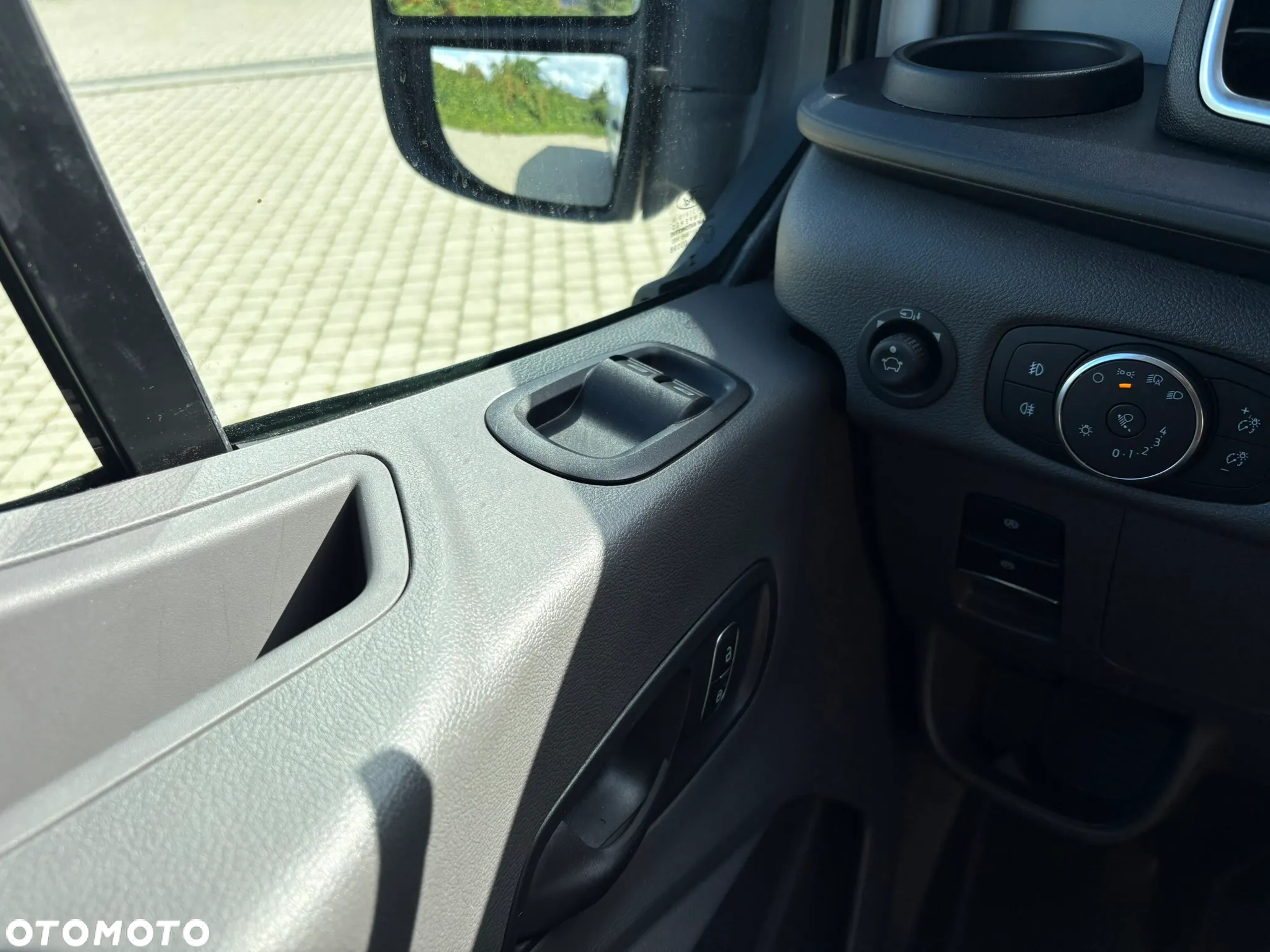Ford Transit 350 L5 AWD Ambiente - 17