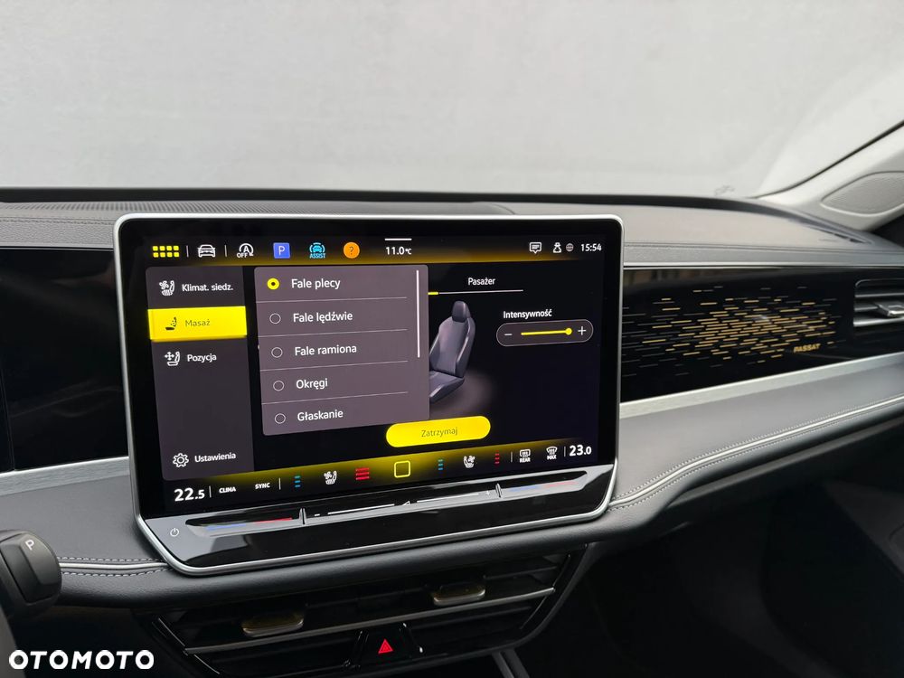 Volkswagen Passat Variant 2.0 TDI SCR Elegance DSG - 18