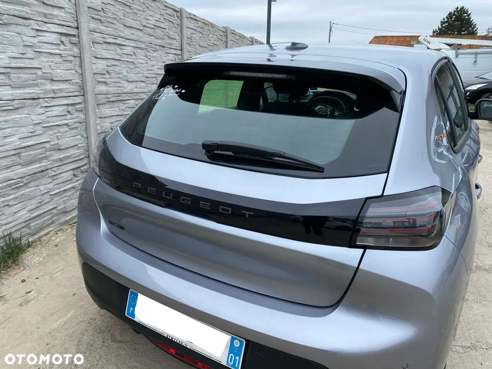 Peugeot 208 PureTech 100 Allure Pack - 23