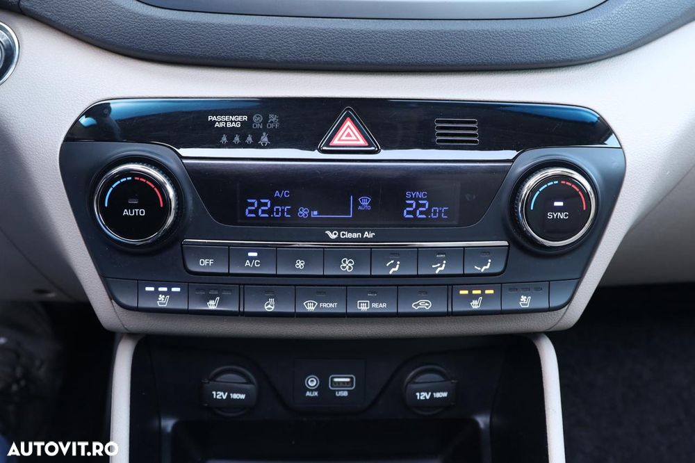 Hyundai Tucson 2.0 CRDI 4WD Automatik Advantage - 39