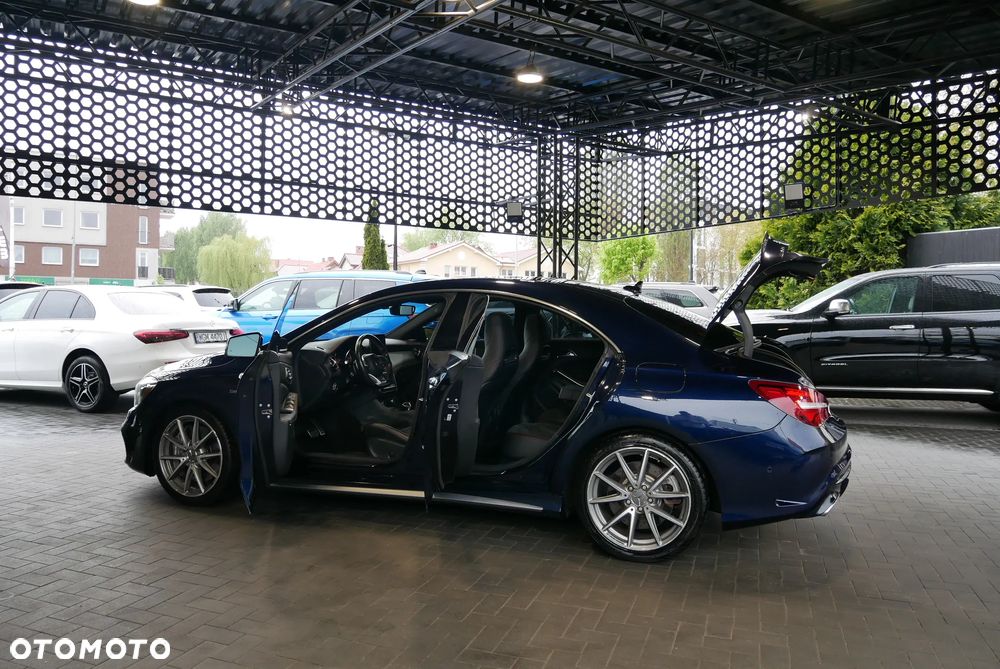 Mercedes-Benz CLA AMG 45 4Matic AMG Speedshift DCT 7G - 6