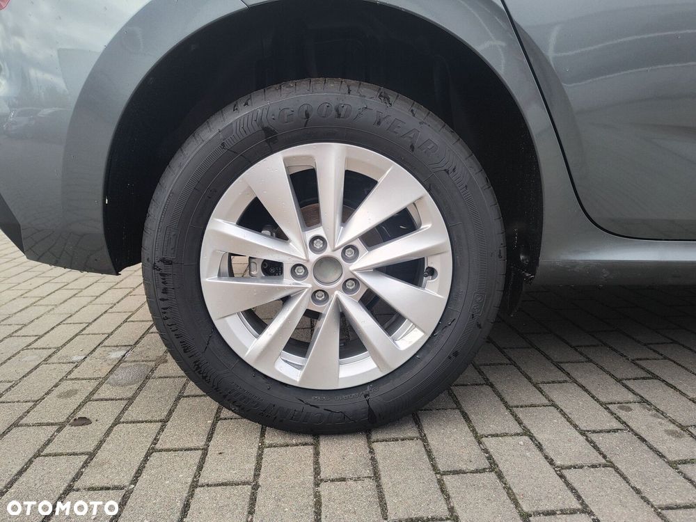 Skoda Kamiq 1.0 TSI Essence - 19