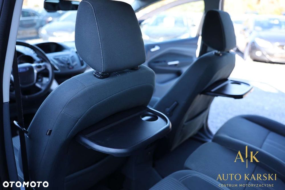 Ford Grand C-MAX - 31