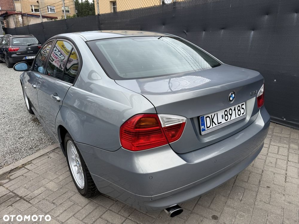 BMW Seria 3 - 15