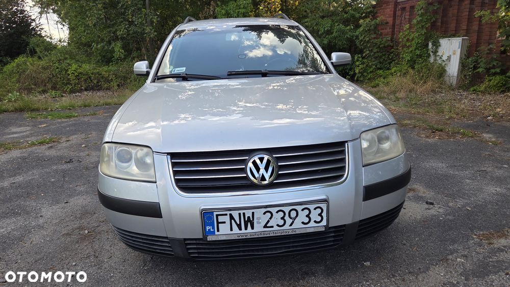Volkswagen Passat 1.9 TDI Basis - 3