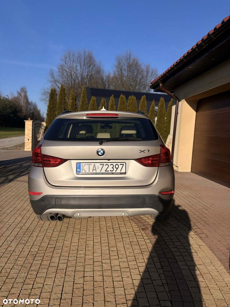 BMW X1 - 10