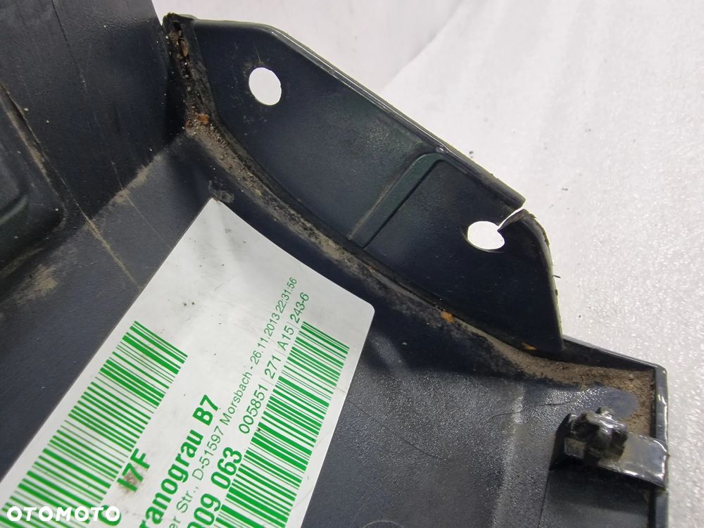 VW PASSAT B7 3AA 10- PRAWA LISTWA PROGOWA / NAKŁADKA PROGU , NR 3AA853092C / 3AA853856 , NR AUKCJI PR432 - 11