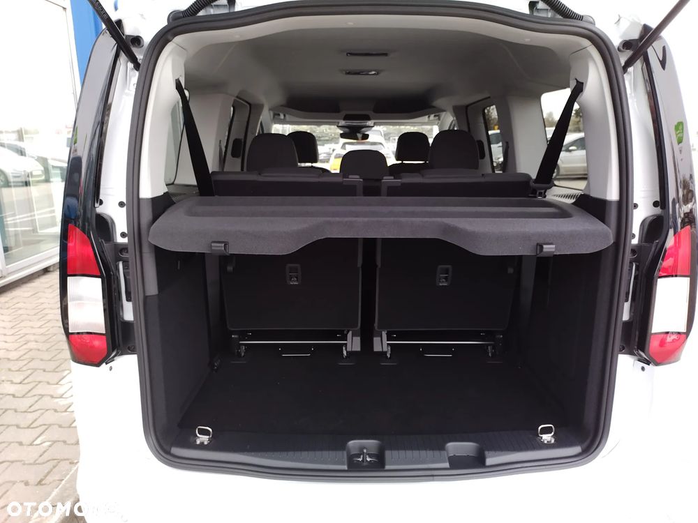 Ford Tourneo Connect Grand - 6