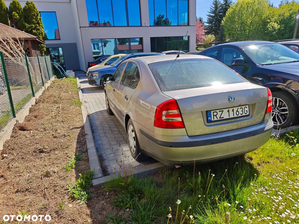 Skoda Octavia 1.6 - 2