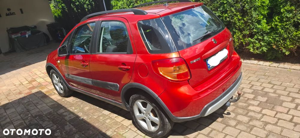 Suzuki SX4 1.6 VVT 4x2 Comfort Dance - 4