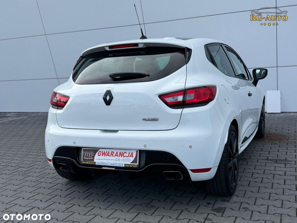 Renault Clio - 10