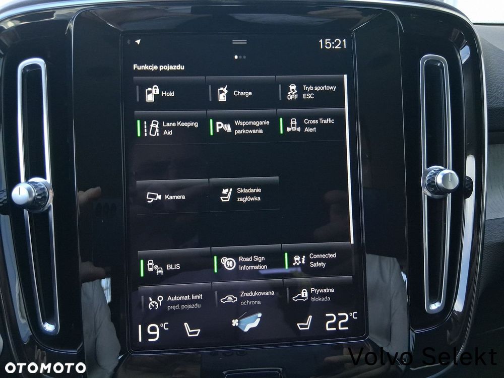 Volvo XC 40 - 26