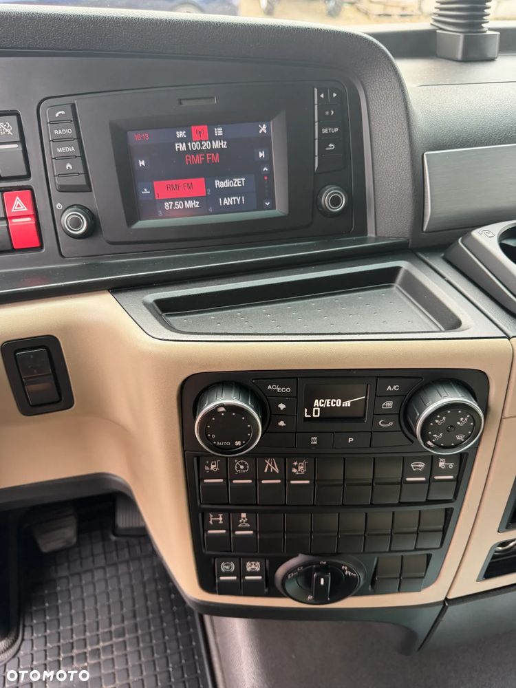 MAN TGX 18.460 XXL RETARDER / TYLKO 696 TYS. KM PRZEBIEGU / 2 ZBIORNIKI PALIWOWE / LODÓWKA / PRODUKCJA 2018 ROK !! - 18