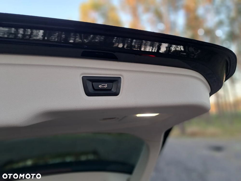 BMW Seria 3 320d Advantage - 13
