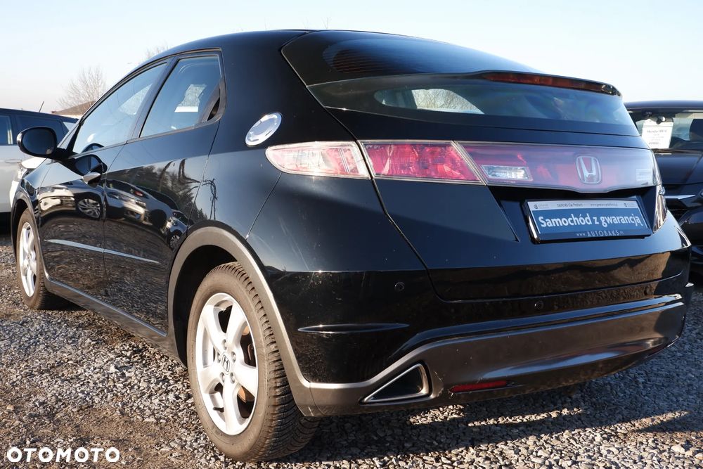 Honda Civic 1.4 i-VTEC Comfort - 33