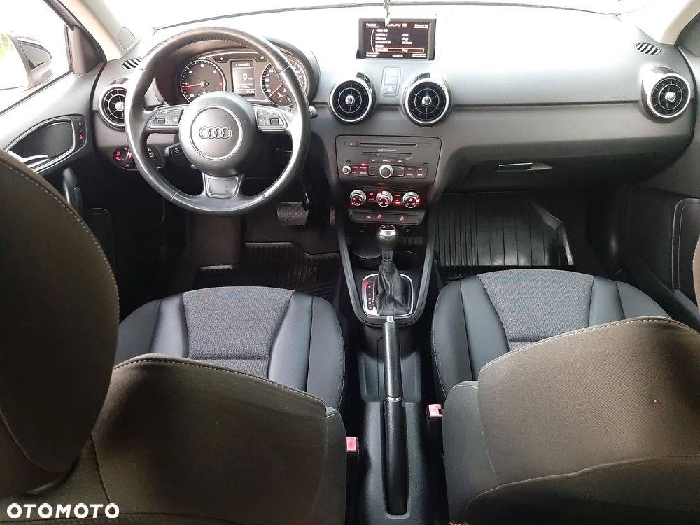 Audi A1 Sportback 1.6 TDI S tronic Ambition - 27