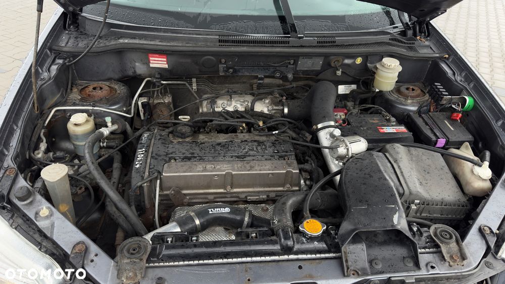 Mitsubishi Outlander 2.0 Turbo - 6