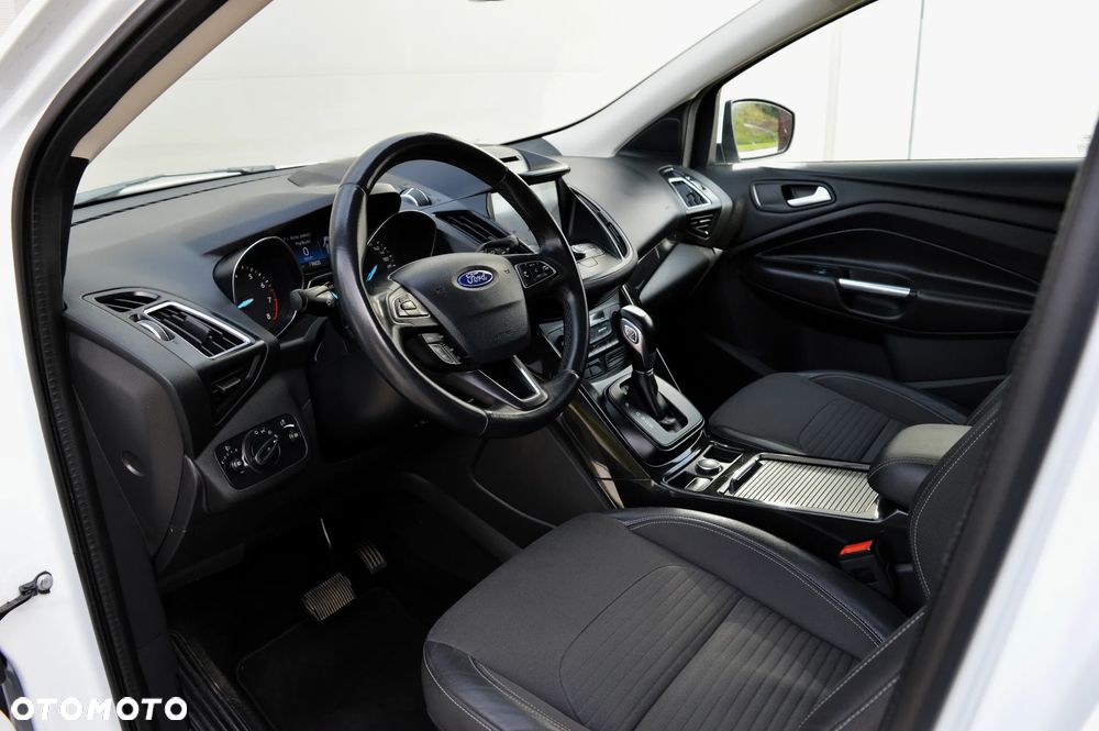 Ford Kuga 1.5 EcoBoost FWD Titanium ASS GPF - 5
