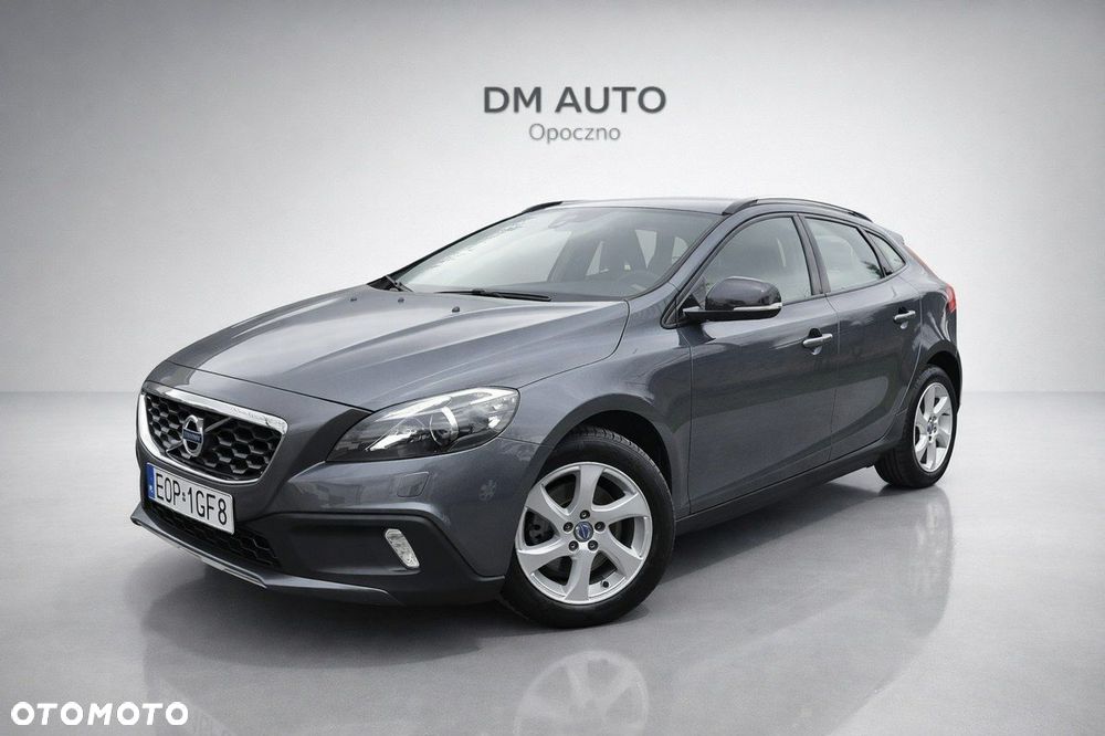 Volvo V40 Cross Country - 1