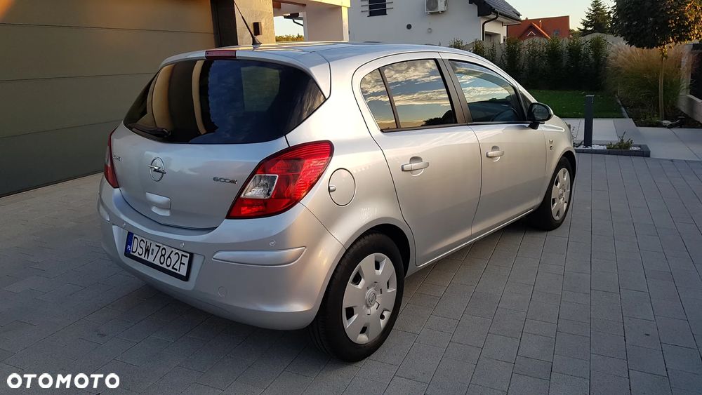 Opel Corsa 1.2 16V Color Edition - 32