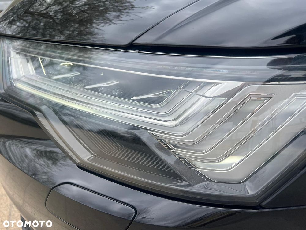 Audi A6 Avant 40 TDI quattro S tronic S line - 9