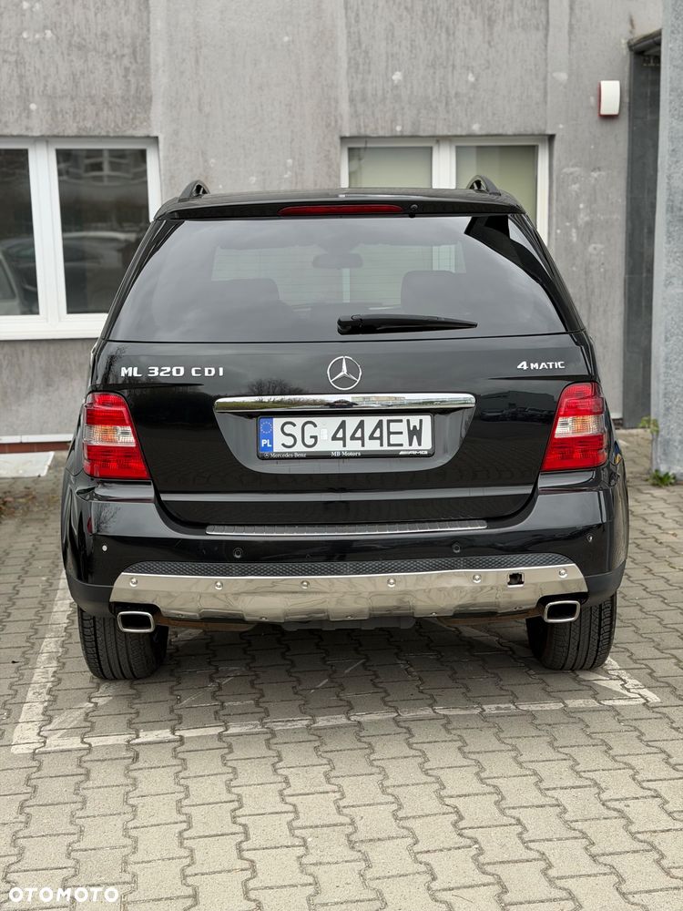 Mercedes-Benz ML 320 CDI 4-Matic - 2
